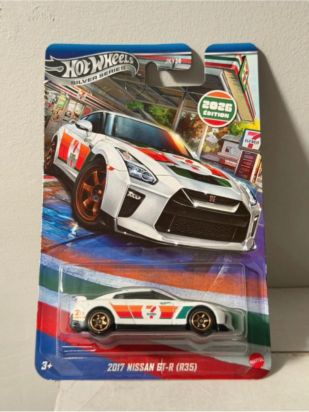 Hot Wheels 2017 Nissan GT-R (R35) 7/11 exclusive- White with Red & Green Accents